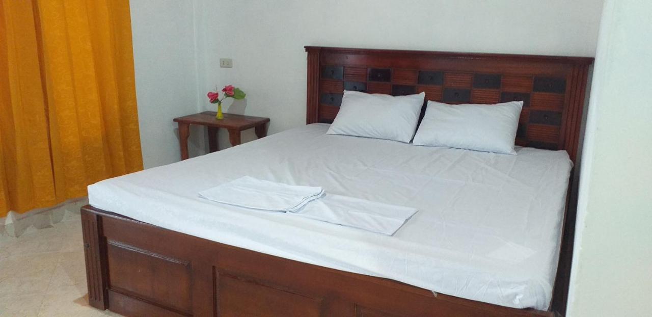 Toba Boi Otel Tuk Tuk Dış mekan fotoğraf
